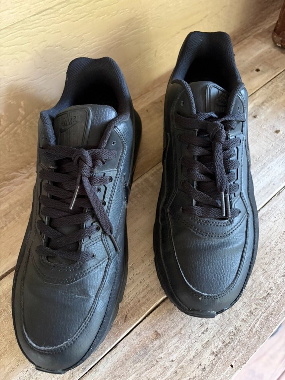 Nike Air Max LTD 3 Triple Black Leather Sneakers M10.5